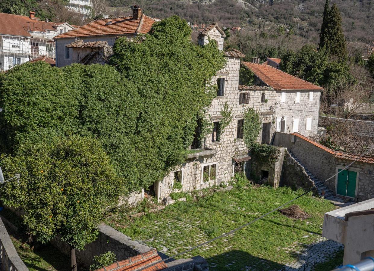 Apartmani Zukic Risan Esterno foto